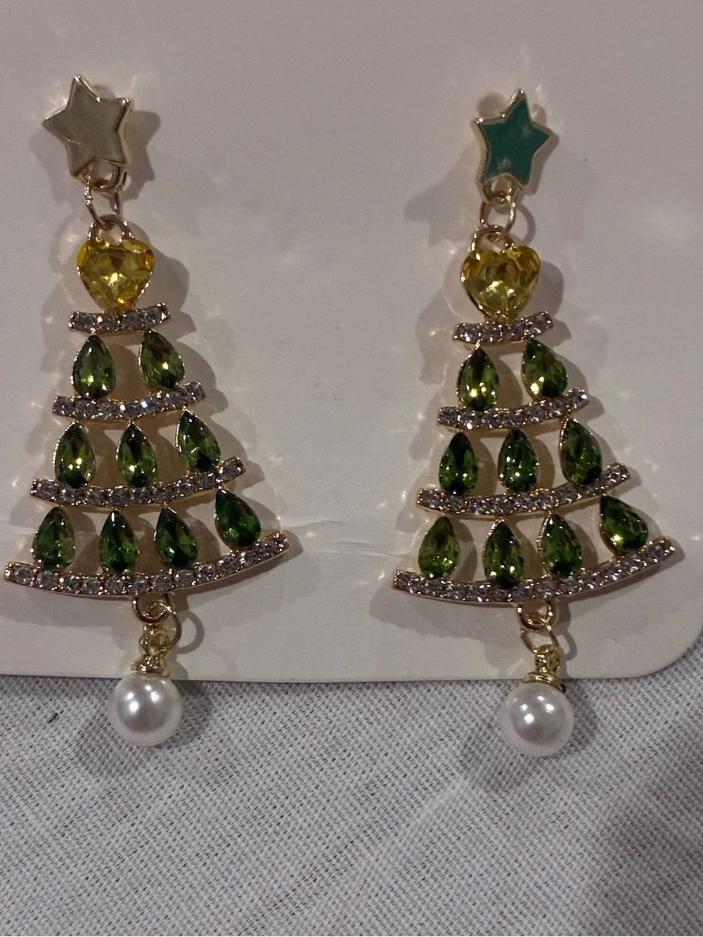 Christmas Tree Earrings with Pearls and Green Rhinestones
